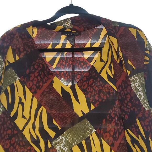 Ashley Stewart Animal Print Blouse, Gently Used, Size 18/20W, 100% Polyester - Picture 2 of 5
